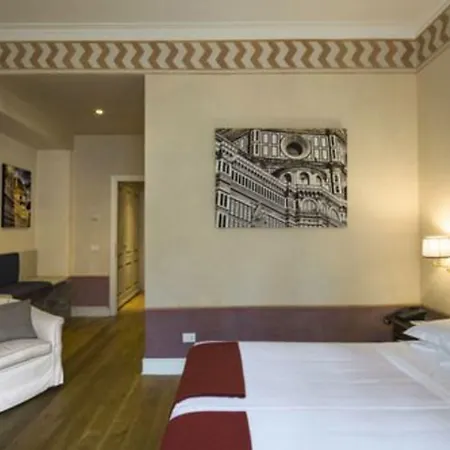 Antica Torre Tornabuoni 4*