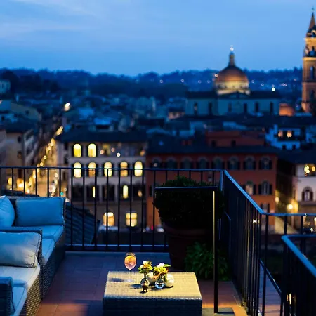 Frühstückspension Antica Torre Tornabuoni 4*