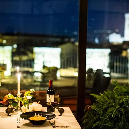 Antica Torre Tornabuoni Couette-café Florence