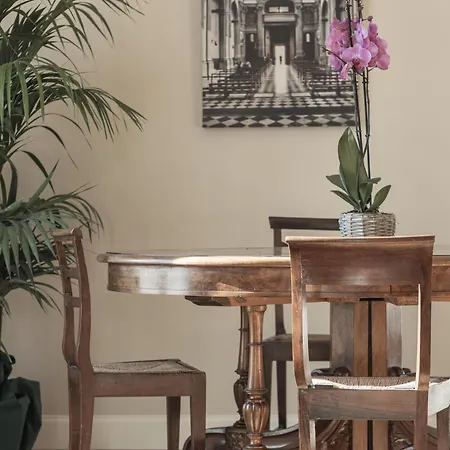 Antica Torre Tornabuoni Couette-café Florence