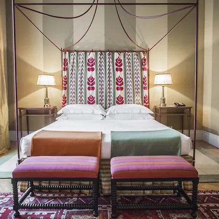 Antica Torre Tornabuoni 4*