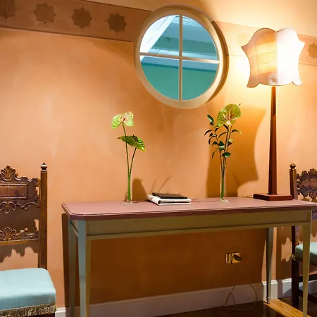 ベッド・アンド・ブレックファスト Antica Torre Tornabuoni フィレンツェ