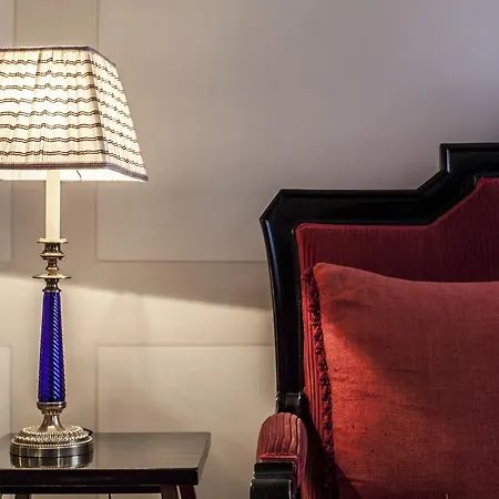Antica Torre Tornabuoni Couette-café 4*