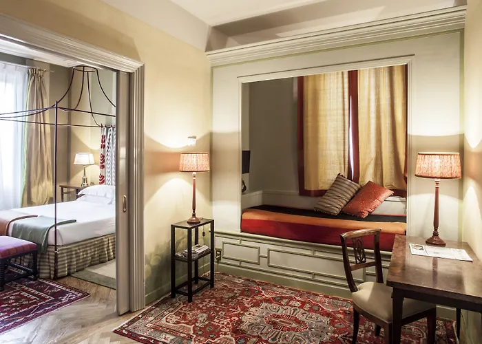 Antica Torre Tornabuoni Bed & Breakfast