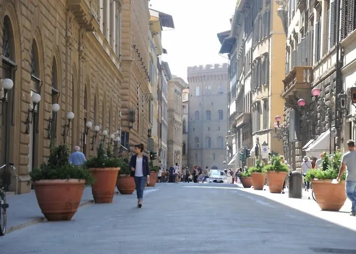 Bed & Breakfast Antica Torre Tornabuoni 4*