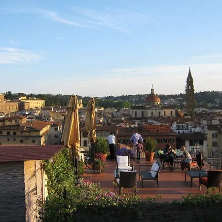 Antica Torre Tornabuoni Alojamento de Acomodação e Pequeno-almoço Florença